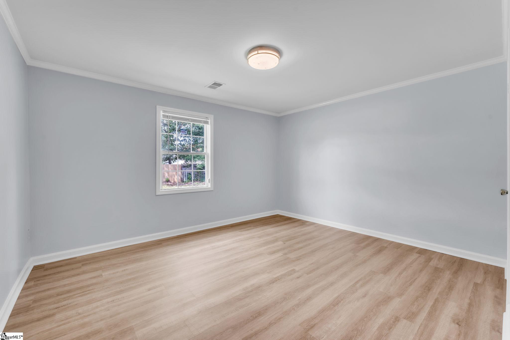 208 Parkins Mill Road Greenville, SC 29607 - Photo 19 of 27
