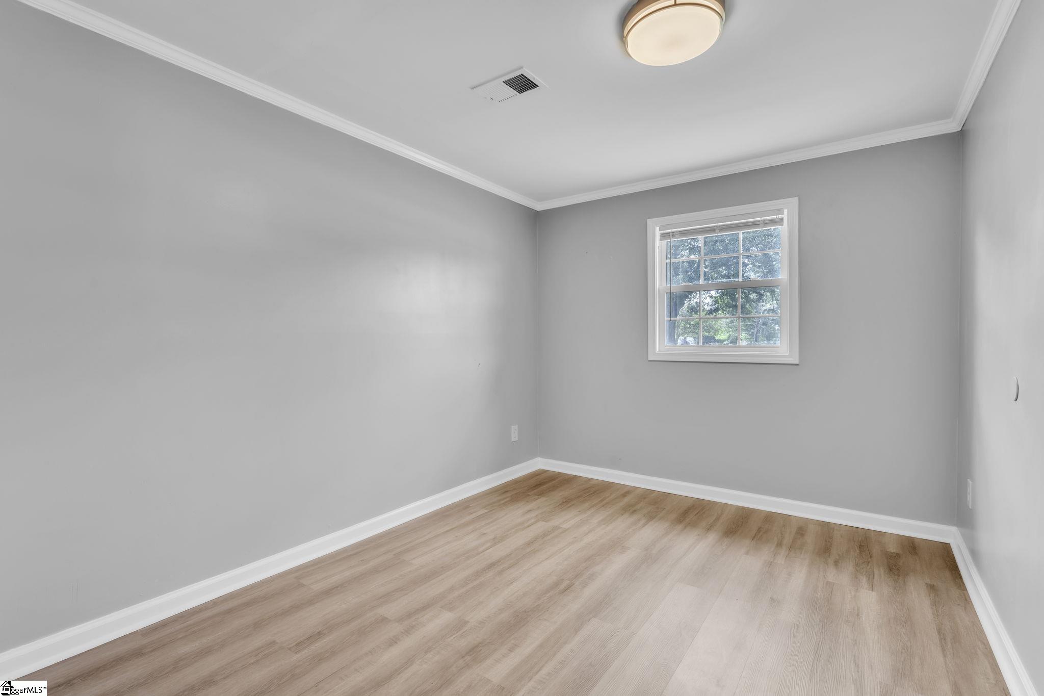 208 Parkins Mill Road Greenville, SC 29607 - Photo 23 of 27