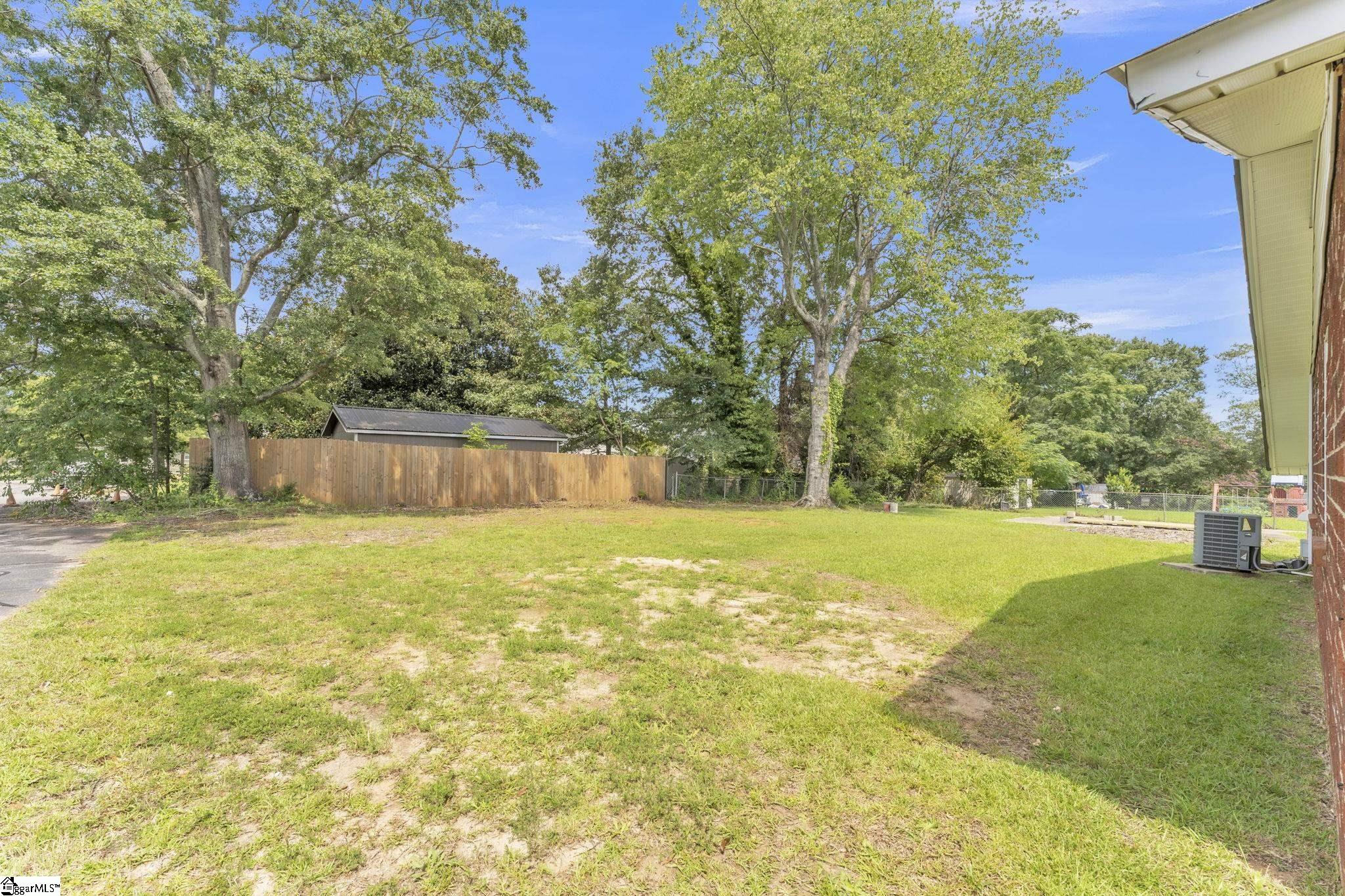 208 Parkins Mill Road Greenville, SC 29607 - Photo 25 of 27