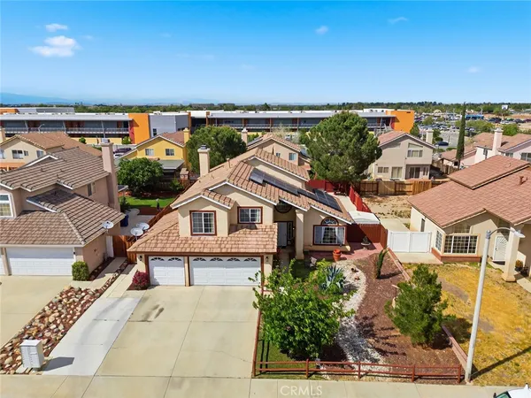 $525,000 | 3329 Rollingridge Avenue, Palmdale, CA 93550