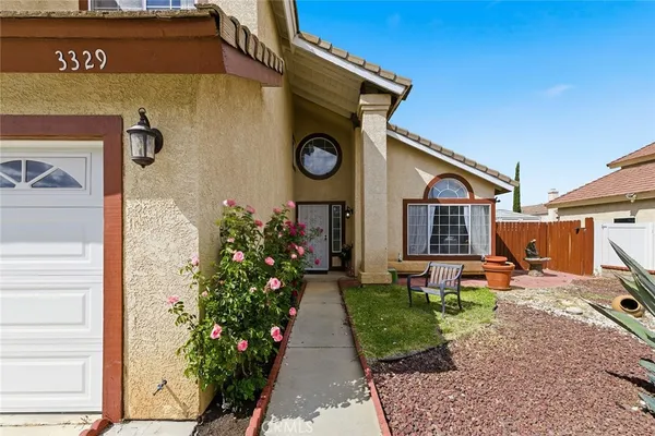 $525,000 | 3329 Rollingridge Avenue, Palmdale, CA 93550