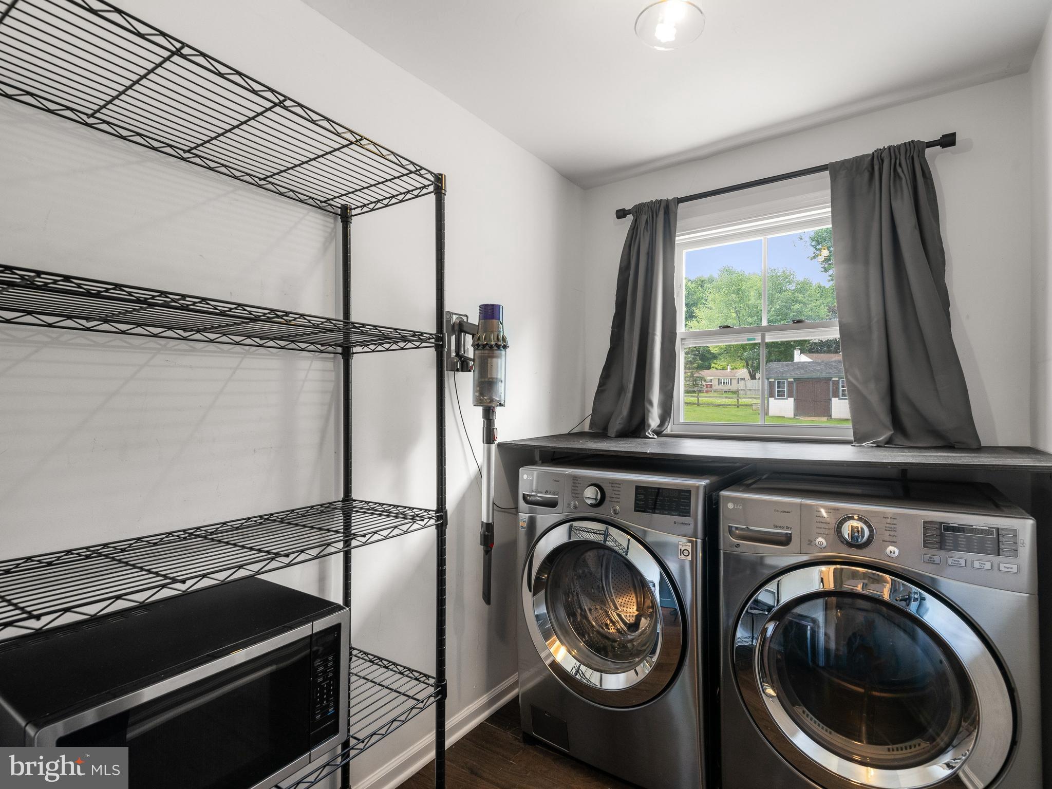 1104 Caln Meetinghouse Road Coatesville, PA 19320 - Photo 20 of 47 Main Level Laundry