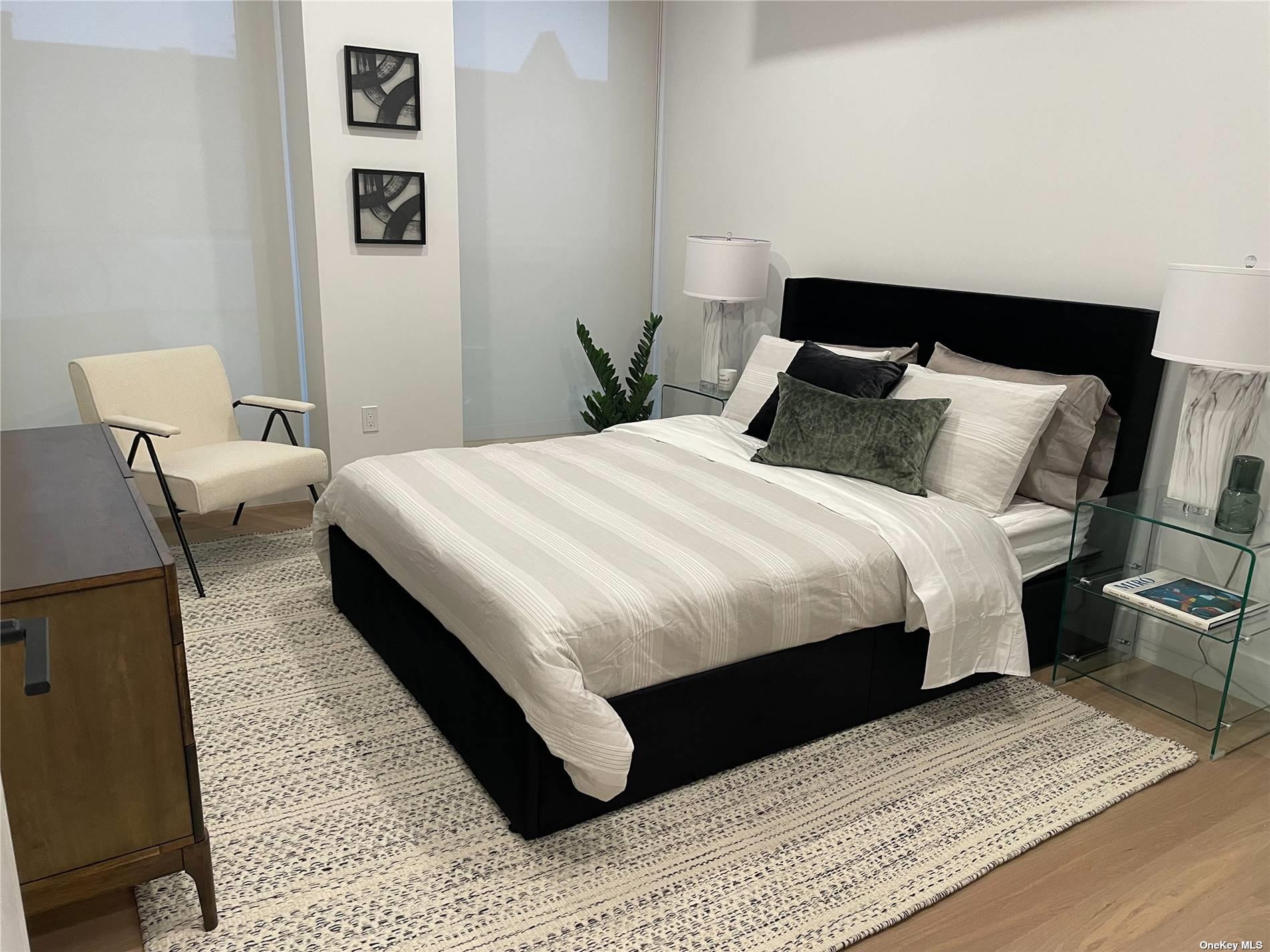 108 Middle Neck Road, Unit 3F Great Neck, NY 11021 - Photo 3 of 7