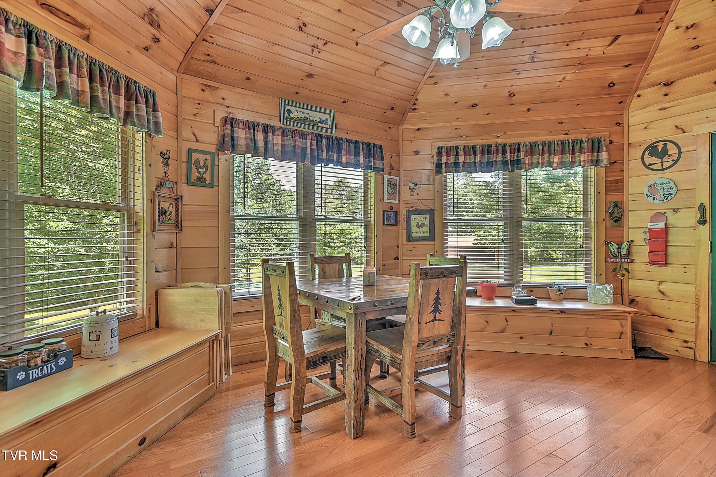1374 West Allens Bridge Road Greeneville, TN 37743 - Photo 15 of 96 1374 W Allens Bridge EH-15
