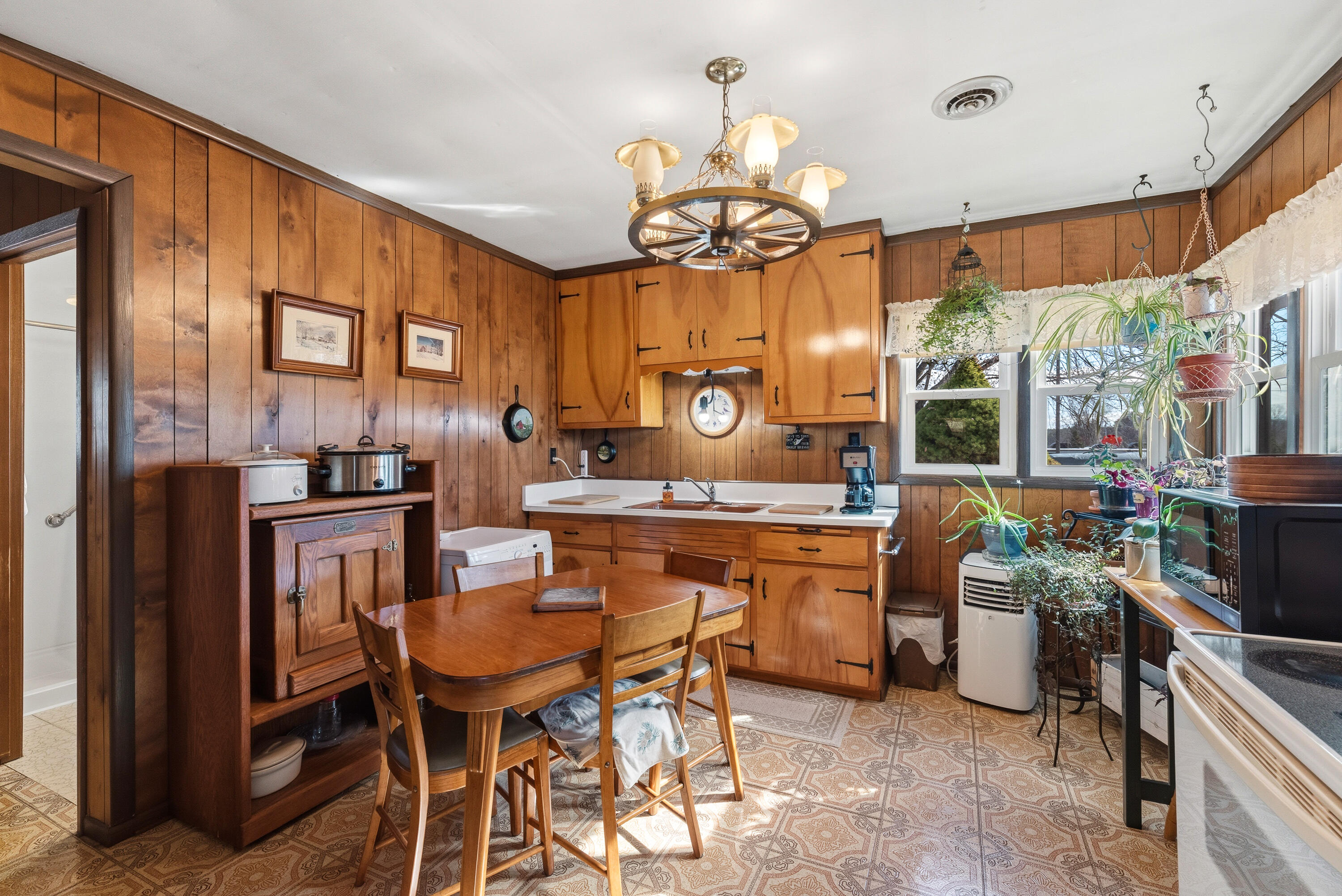 W873 County Rd F Osceola, WI 53010 - Photo 2 of 21 Kitchen-Dinette
