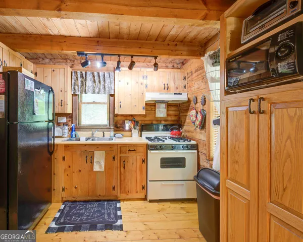 $298,000 | 236 Saga Mountain Road, Tiger, GA 30576