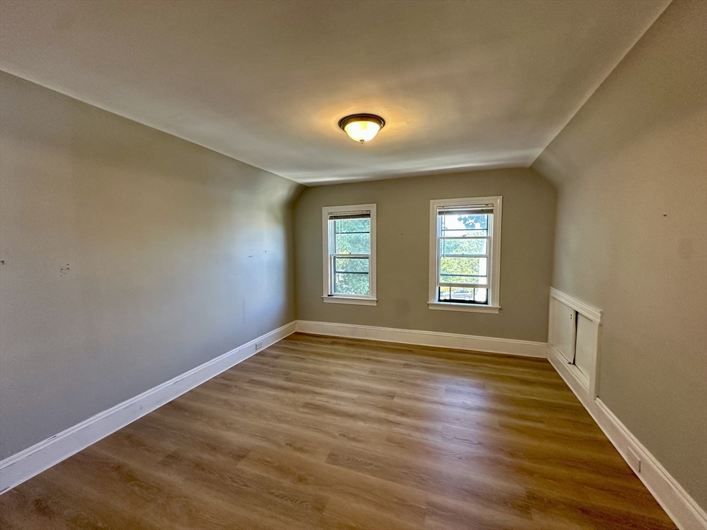 18 Bromfield Road, Unit 2 Somerville, MA 02144 - Photo 9 of 12