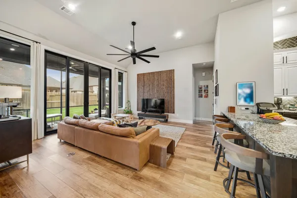 $5,100 | 8902 Iron Forge Road, Missouri City, TX 77459