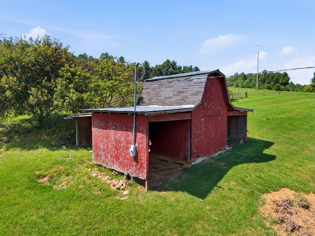 181 Ridgeview Road Northwest Floyd, VA 24091 - Photo 14 of 71 Gallery Image 14