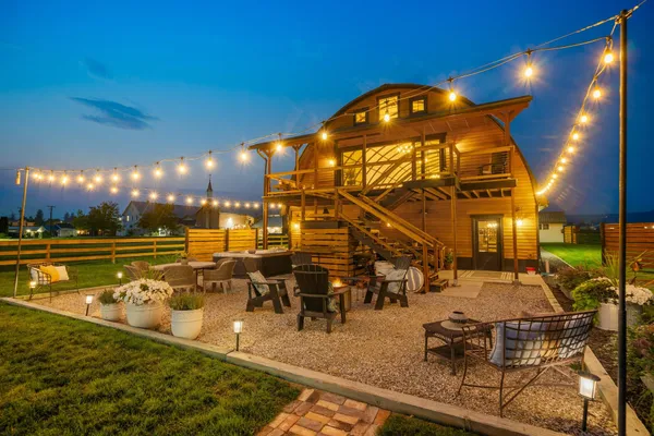 $1,500,000 | 510 East Main Avenue, Chewelah, WA 99109
