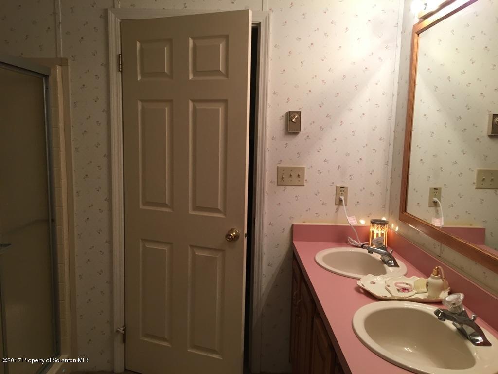 5284 Little Ireland Road Starrucca, PA 18462 - Photo 28 of 36 Gallery Image 28