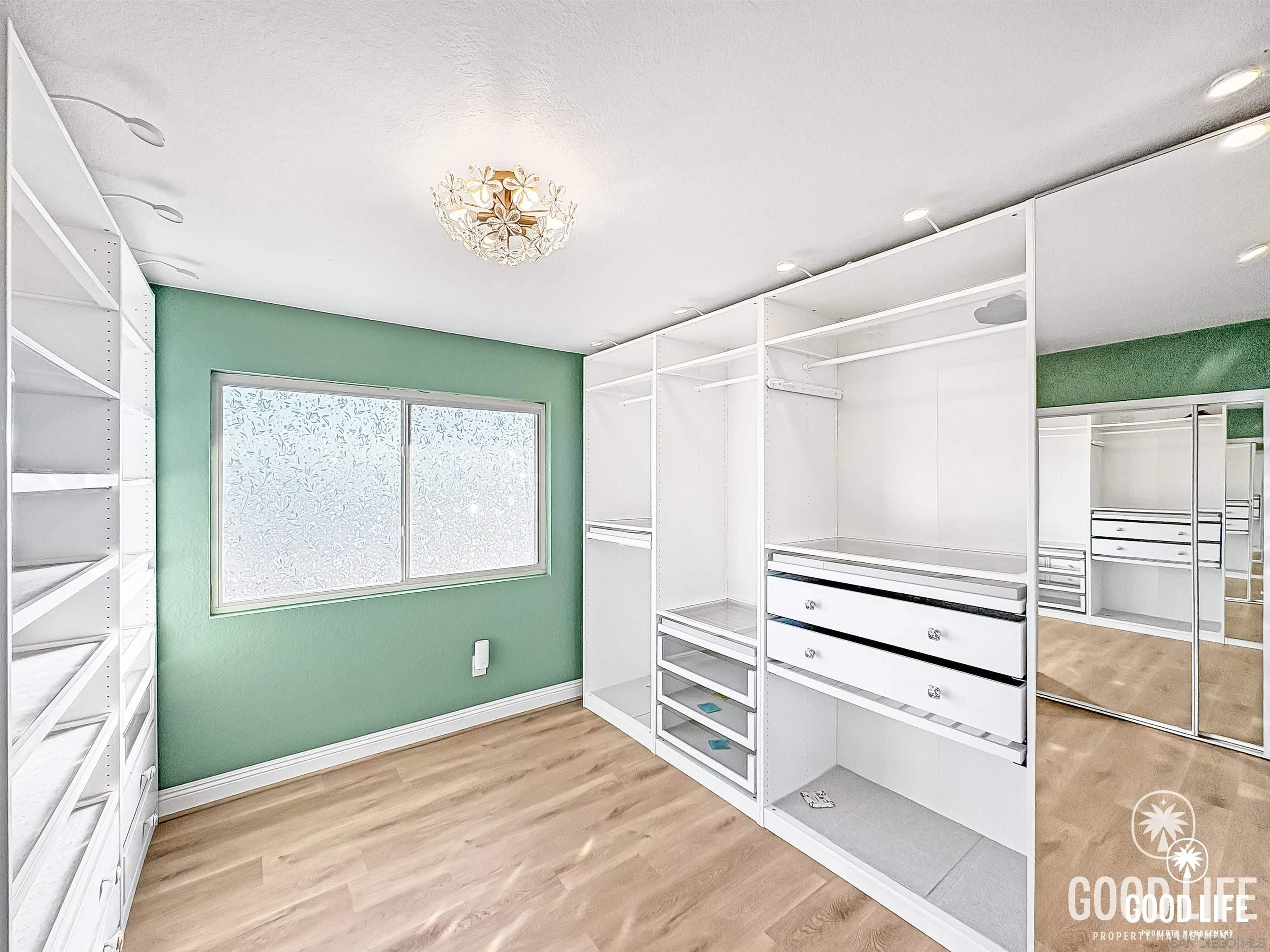 391 Via Almansa Encinitas, CA 92024 - Photo 10 of 29 a view of an empty room with a window