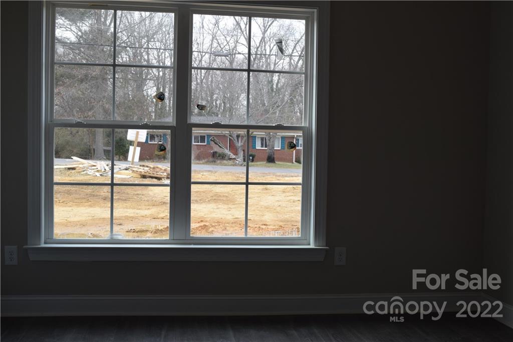 617 Fielding Road Charlotte, NC 28214 - Photo 11 of 15 Gallery Image 11