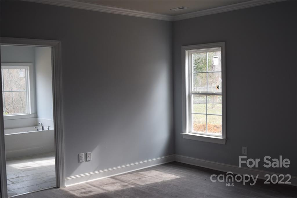 617 Fielding Road Charlotte, NC 28214 - Photo 13 of 15 Gallery Image 13