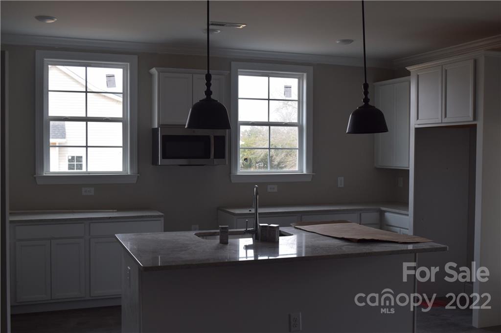 617 Fielding Road Charlotte, NC 28214 - Photo 6 of 15 Gallery Image 6