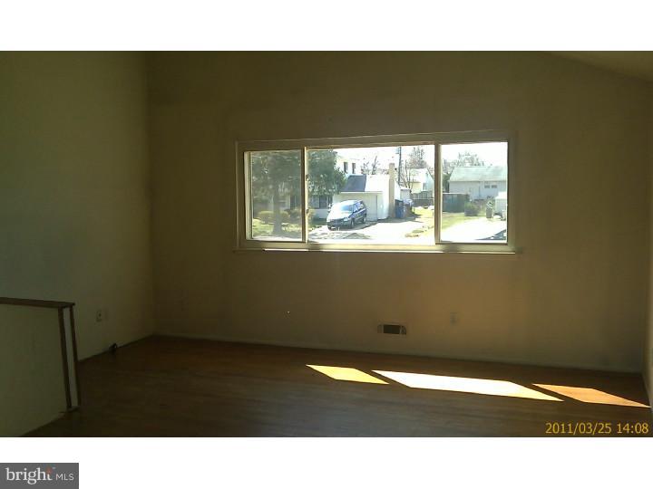 716 South Harmony Road Newark, DE 19713 - Photo 4 of 20
