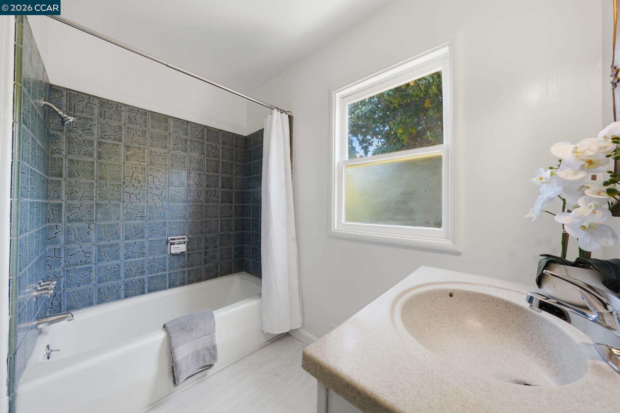 848 Talbart Street Martinez, CA 94553 - Photo 28 of 50