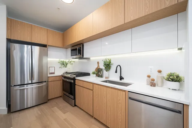 $625,000 | 649 38th Street, Unit P508, Union City, NJ 07087