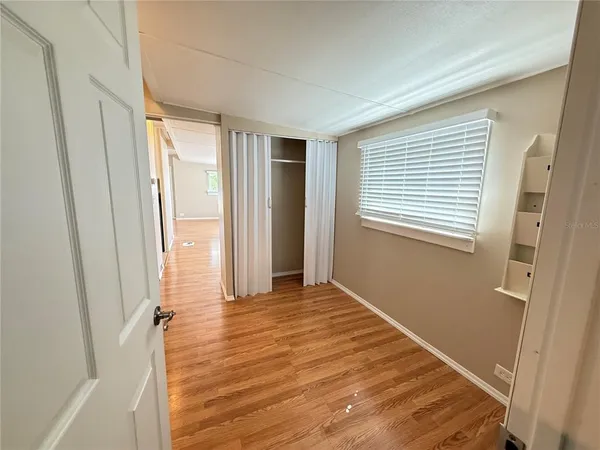 $88,000 | 6830 Americana Drive Northeast, Unit 127, St. Petersburg, FL 33702