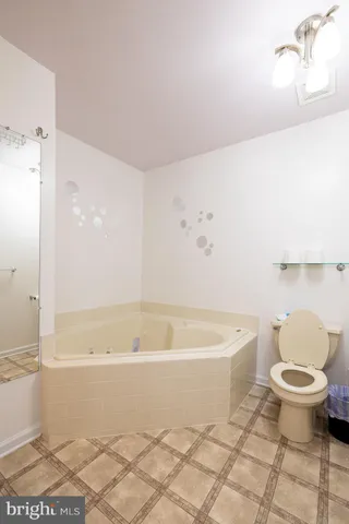 $480,000 | 15 Wyndham Court, Bordentown, NJ 08505