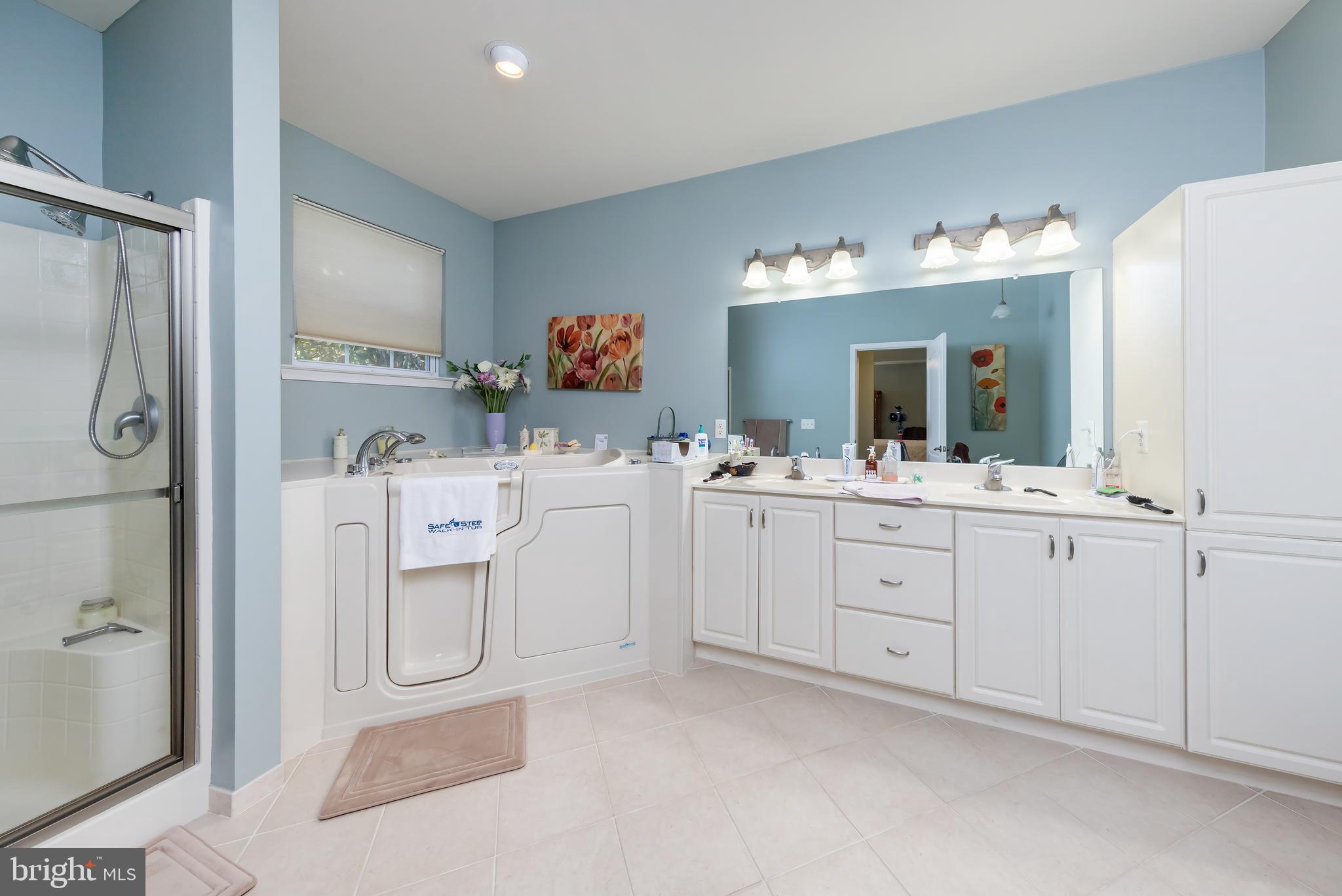 47 Cottage Gate Circle Sewell, NJ 08080 - Photo 26 of 37