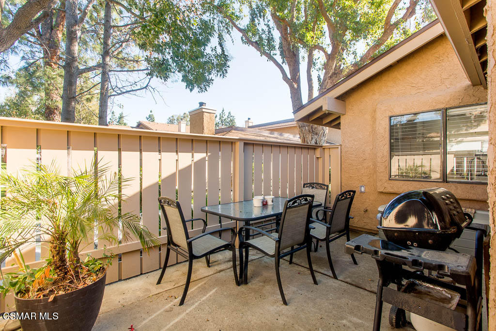 4496 Lubbock Drive, Unit D Simi Valley, CA 93063 - Photo 20 of 24 4496 Lubbock Drive Unit D - HsHProd-19