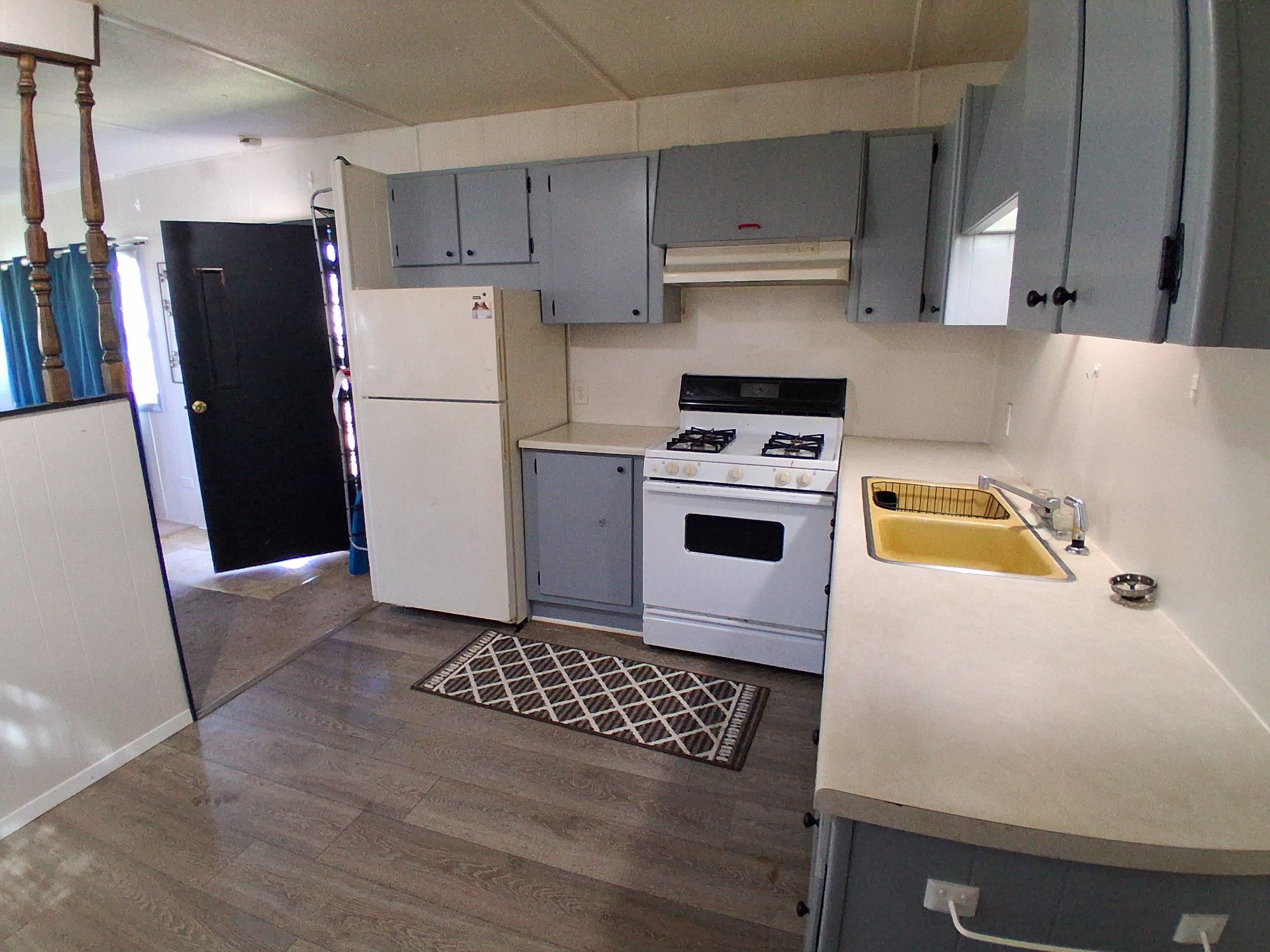 507 East Groninger Street Suring, WI 54174 - Photo 3 of 12