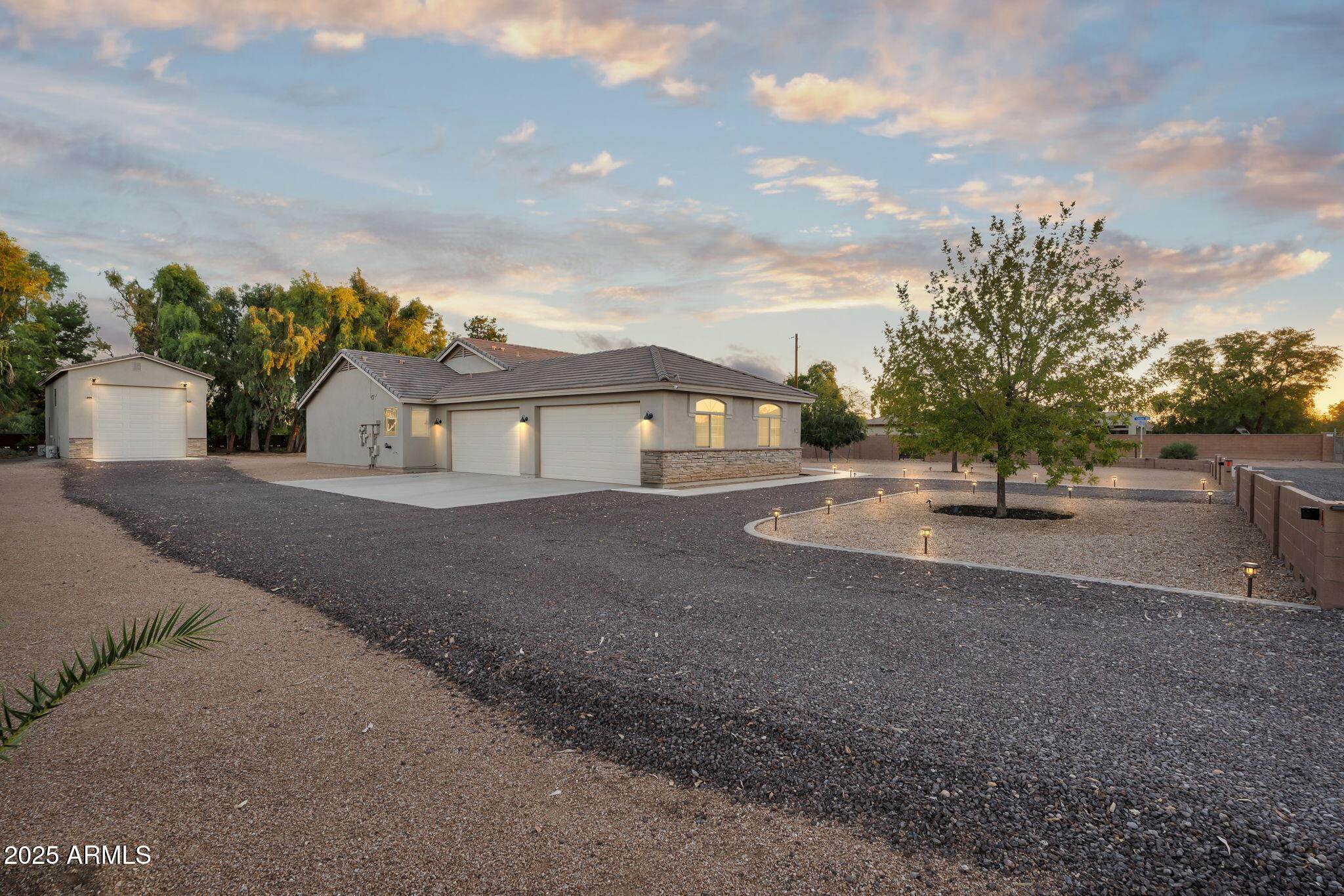 13013 East Brooks Farm Road Gilbert, AZ 85298 - Photo 66 of 74 86-web-or-mls-DSC02357