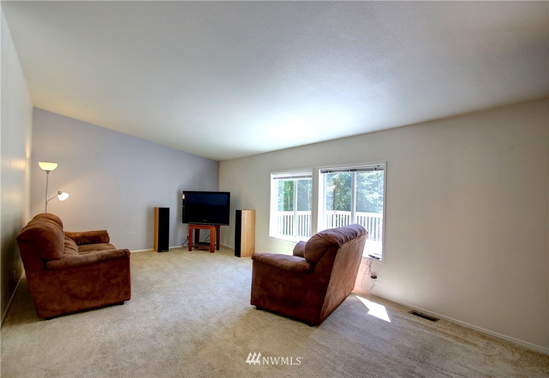 22546 Mosier Road Sedro-Woolley, WA 98284 - Photo 12 of 25 Gallery Image 12
