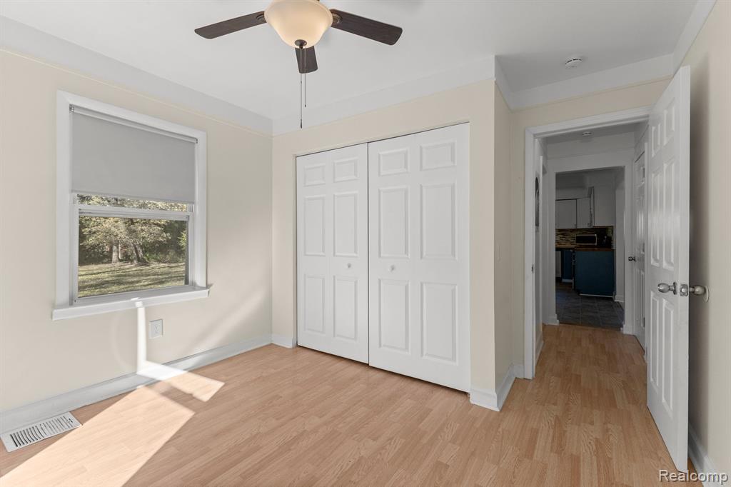21475 Stahelin Road Southfield, MI 48075 - Photo 20 of 36