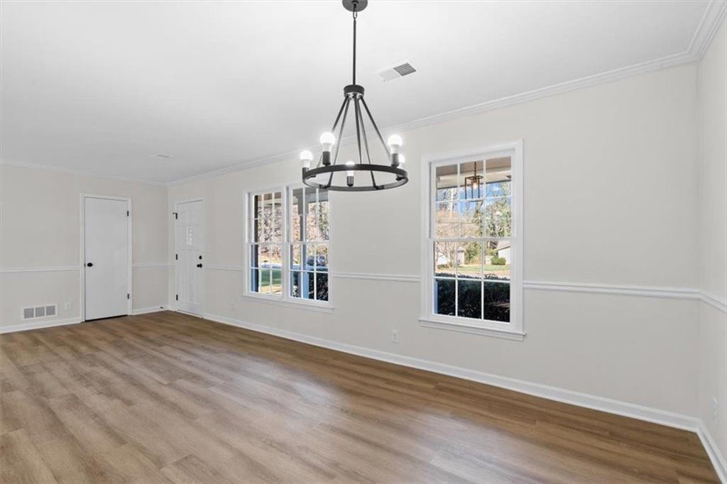 395 Ben Avenue Southwest Lilburn, GA 30047 - Photo 13 of 50