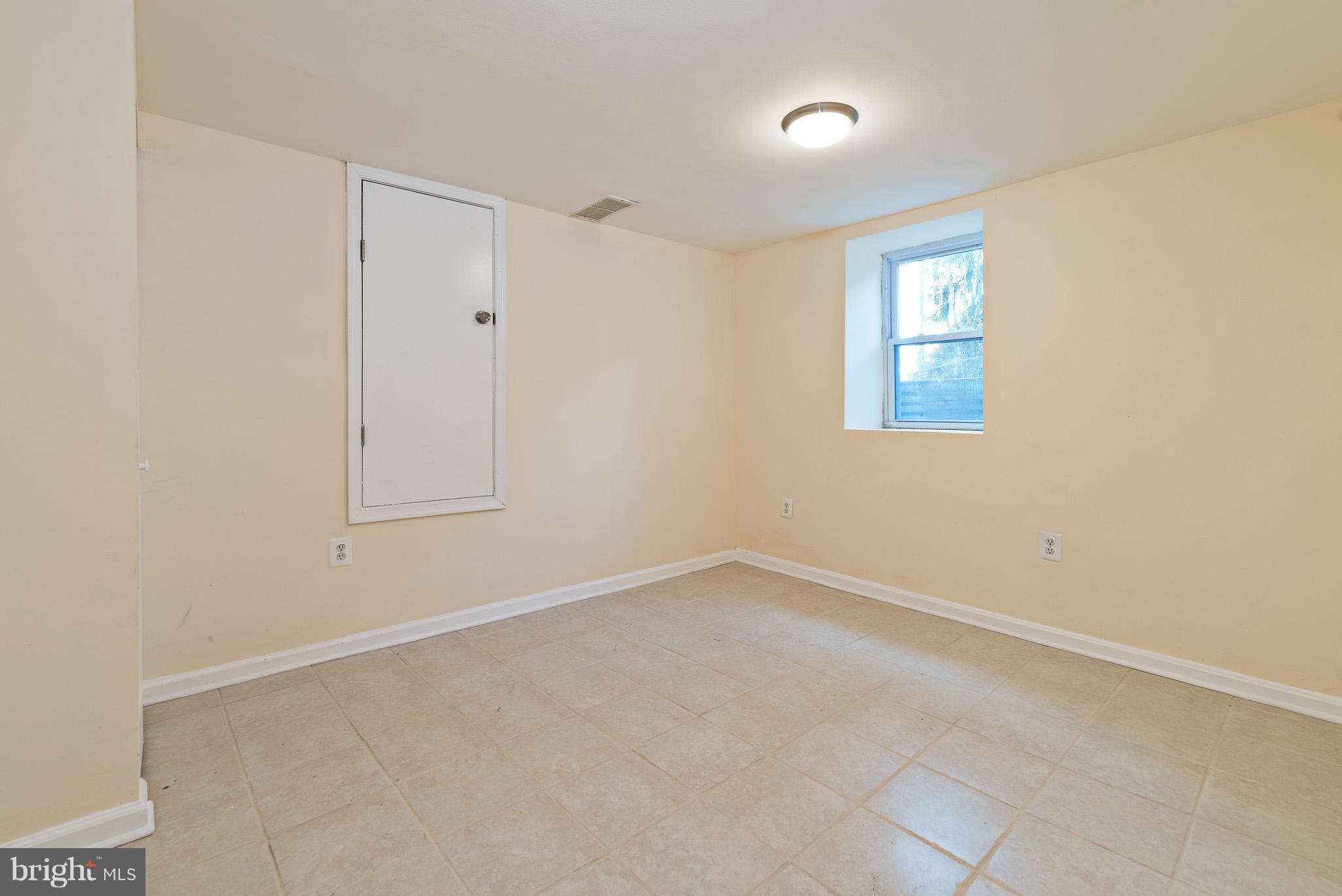 4505 Sigsbee Road Silver Spring, MD 20906 - Photo 14 of 14 Interior (General)