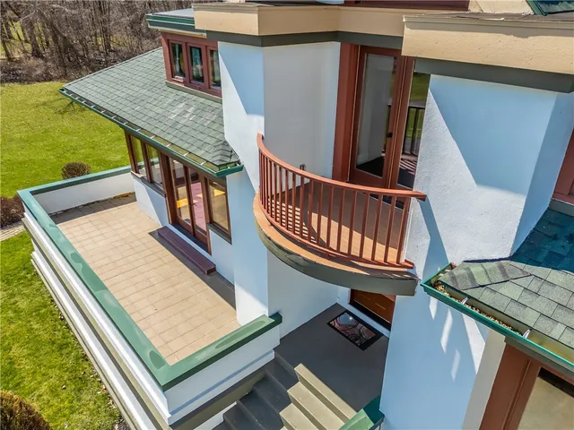 $899,900 | 4872 Bedford Drive, Canandaigua Town, NY 14424