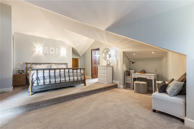 $899,900 | 4872 Bedford Drive, Canandaigua Town, NY 14424