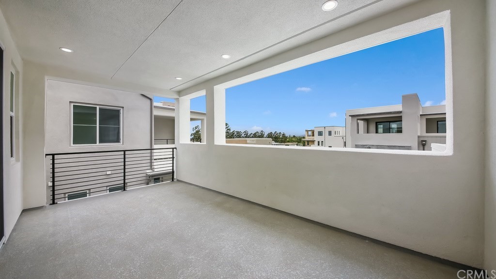 131 Novel Irvine, CA 92618 - Photo 14 of 15 a view of an empty room with a window