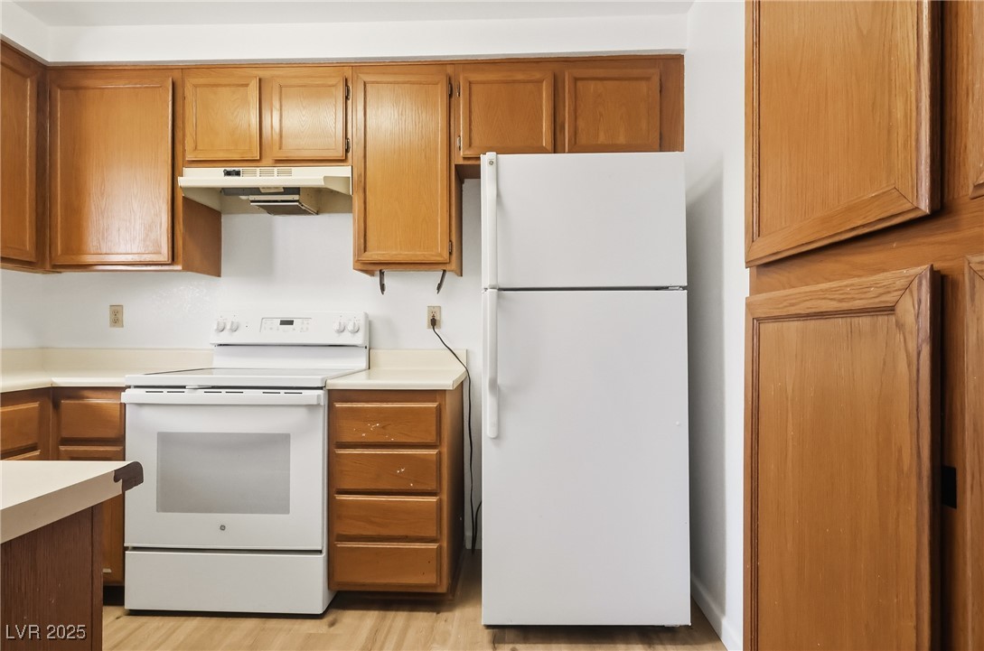 2160 Highpointe Drive, Unit 102 Laughlin, NV 89029 - Photo 7 of 28