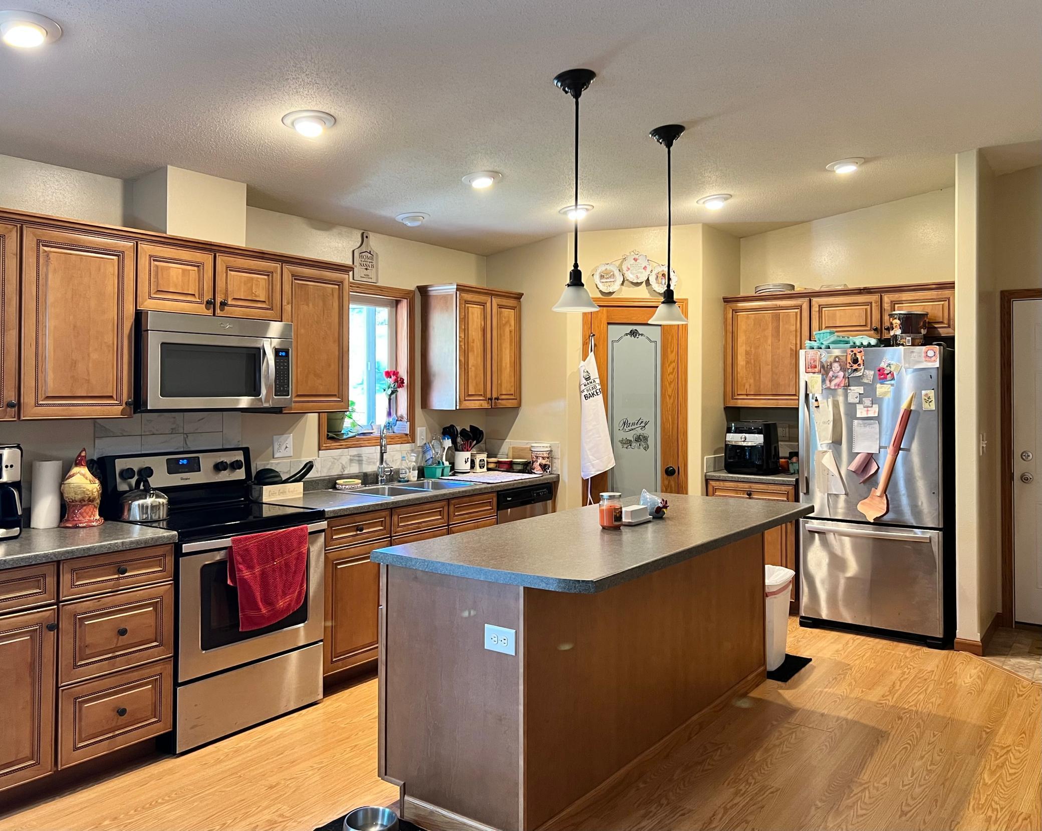 208 Hilltop Road Ottertail, MN 56571 - Photo 4 of 57 Gallery Image 4