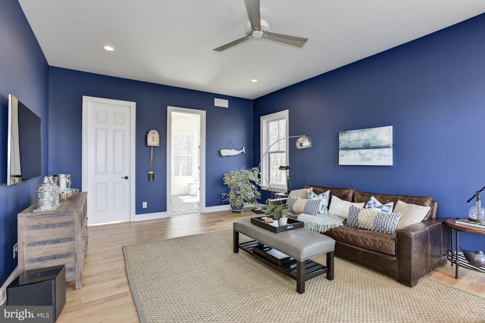 488 Ferry Point Road Annapolis, MD 21403 - Photo 23 of 60 Family Room