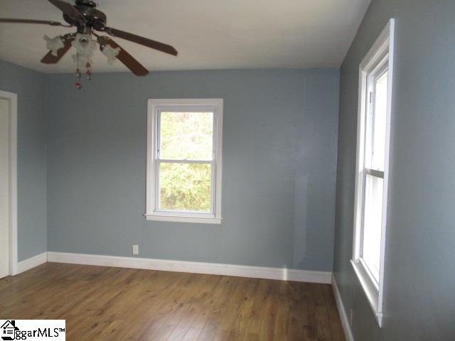 9885 Greenpond Road Gray Court, SC 29645 - Photo 5 of 12