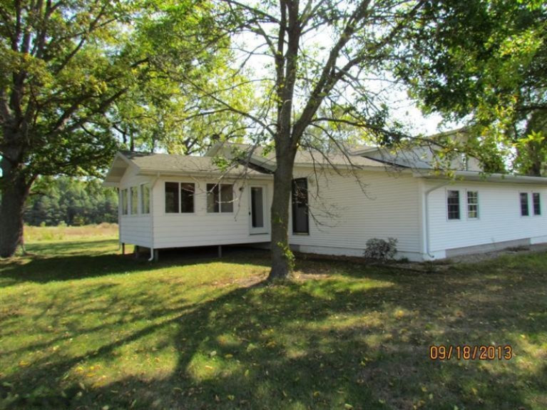 1885 West Shawnee Road Baroda, MI 49101 - Photo 4 of 24 Additional Photo