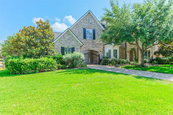$725,000 | 11926 Hallowed Stream Lane, Cypress, TX 77433