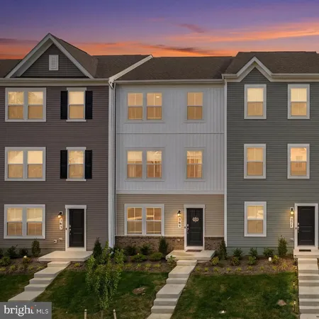 $339,900 | 267 Sandy Btm Circle, Ranson, WV 25438