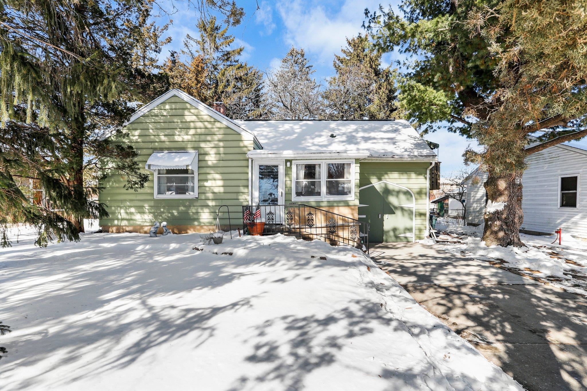 4346 Devolis Madison, WI 53711 - Photo 1 of 1 Gallery Image 1