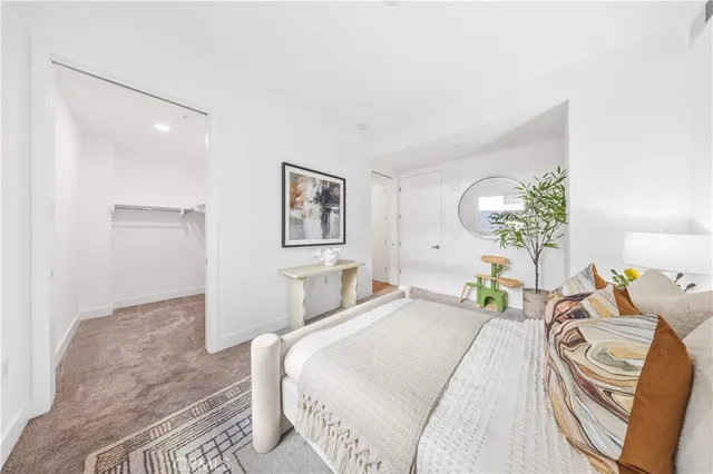 $898,800 | 709 East Walnut Street, Unit 315, Pasadena, CA 91101