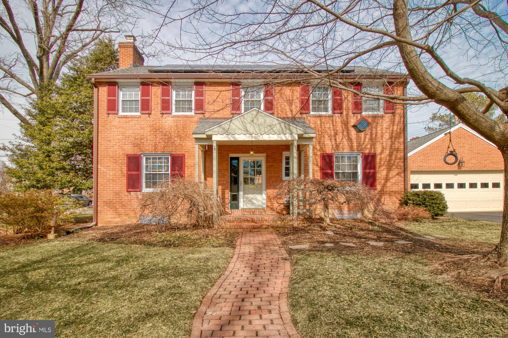 800 Wellington Road Baltimore, MD 21212 - Photo 2 of 67 This house soaks up loads of sunlight