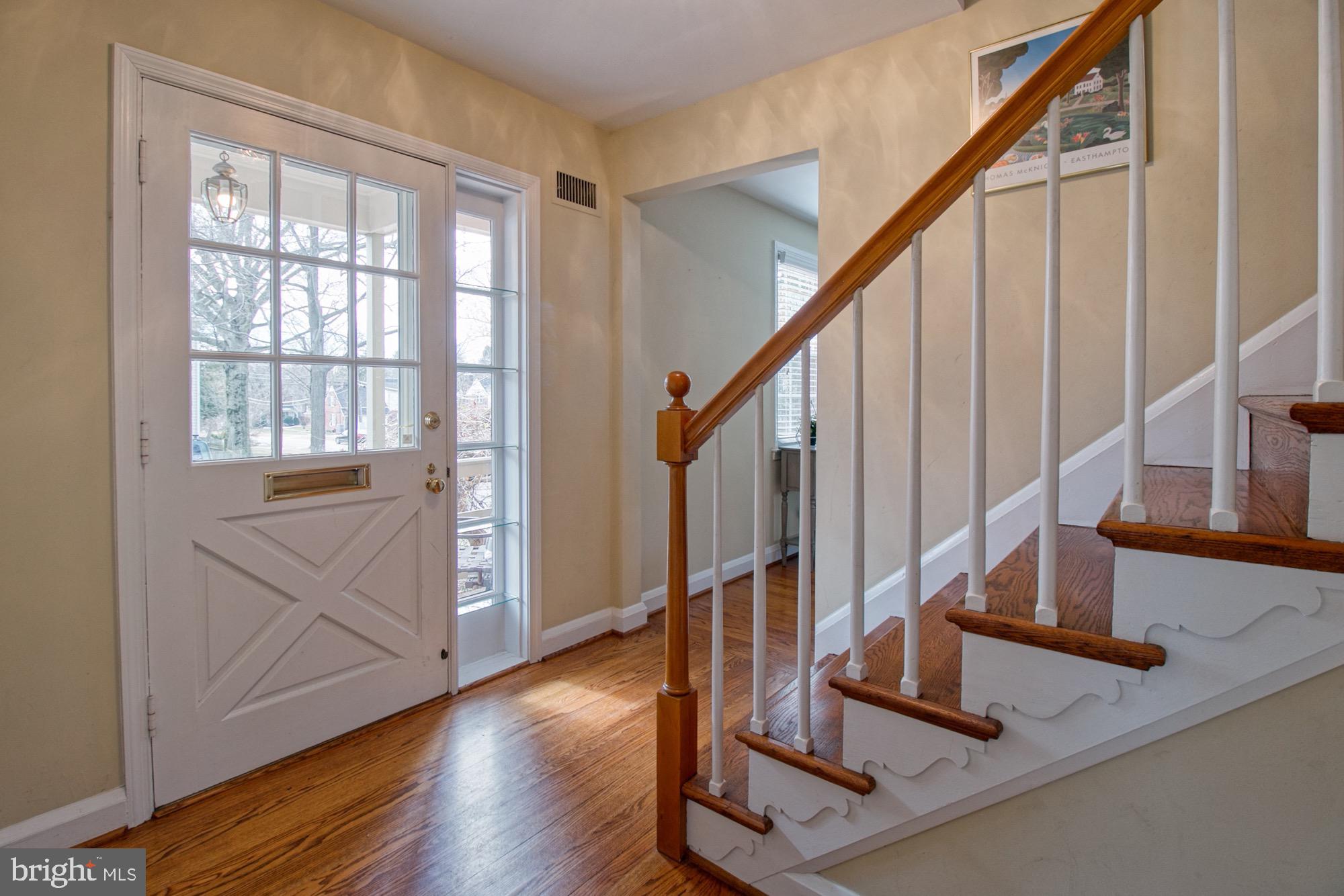 800 Wellington Road Baltimore, MD 21212 - Photo 23 of 67 A gracious space to greet your guests