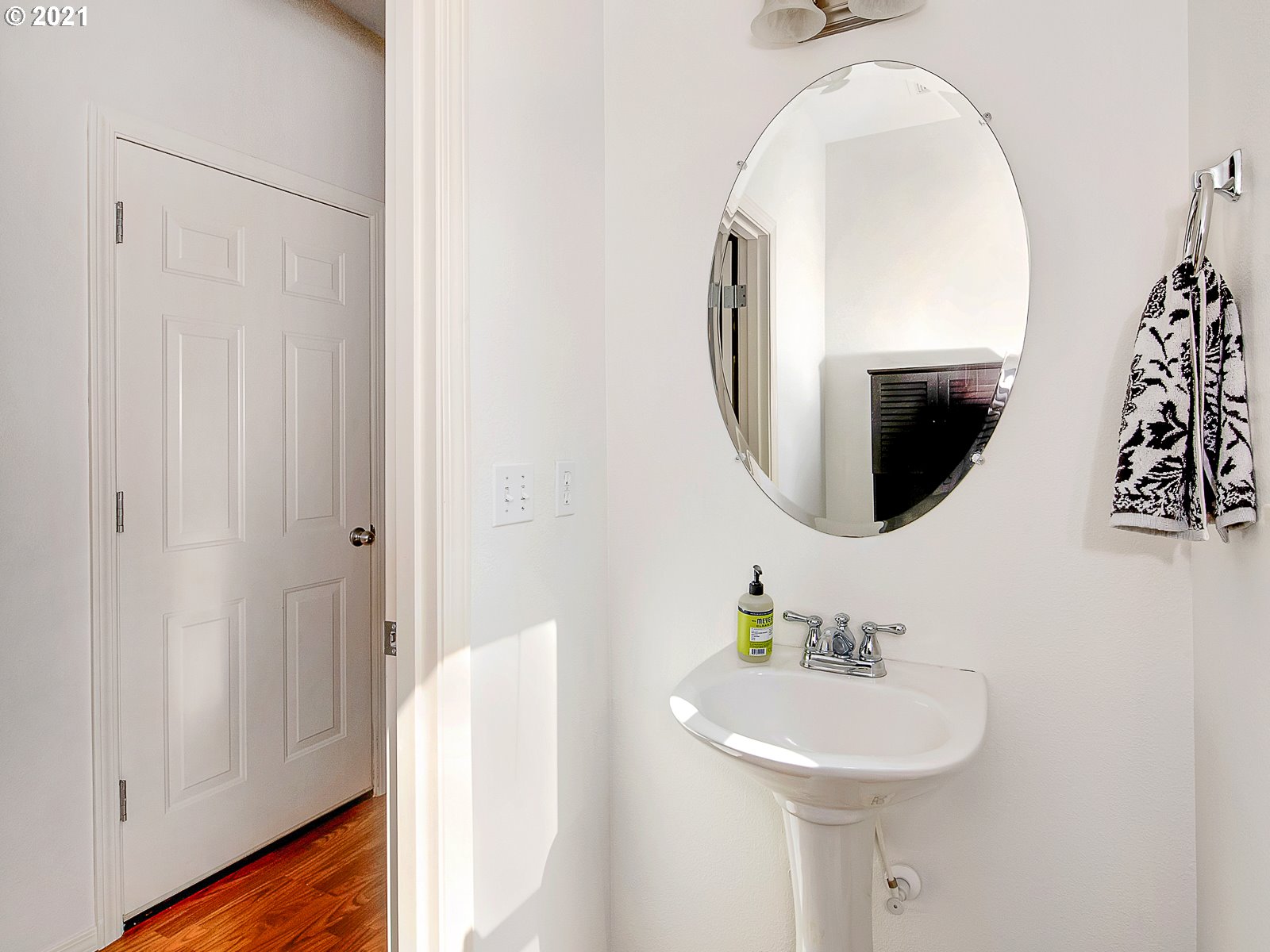 15501 Southwest Stone Ridge Circle Beaverton, OR 97007 - Photo 16 of 32 Gallery Image 16