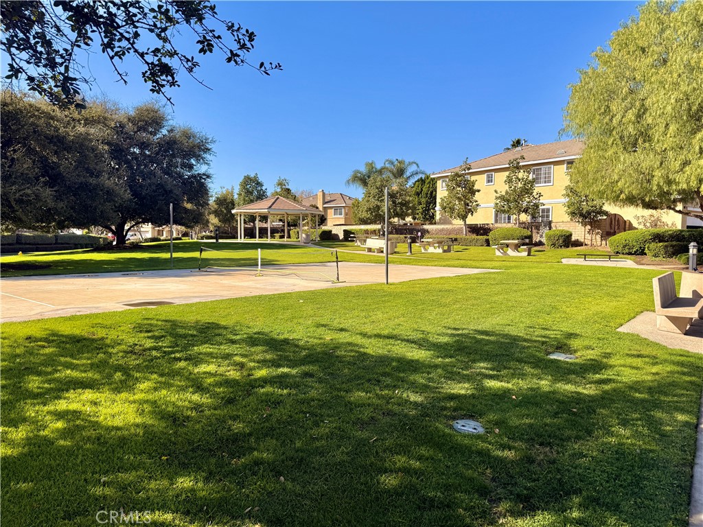 9595 Shadowgrove Drive Rancho Cucamonga, CA 91730 - Photo 4 of 7 Park