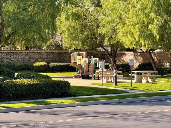 $4,000 | 9595 Shadowgrove Drive, Rancho Cucamonga, CA 91730