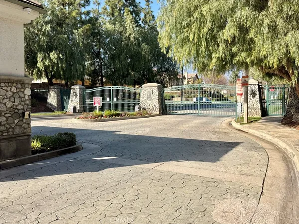 $4,000 | 9595 Shadowgrove Drive, Rancho Cucamonga, CA 91730